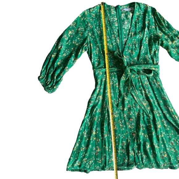 FAITHFULL The Brand Margot Cap Estel Ditsy Floral Dress Sz M 6 Kelly Green - Picture 7 of 11